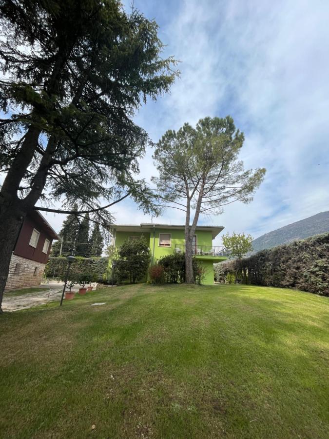 Secret Garden Egle Villa Caprino Veronese Exterior photo